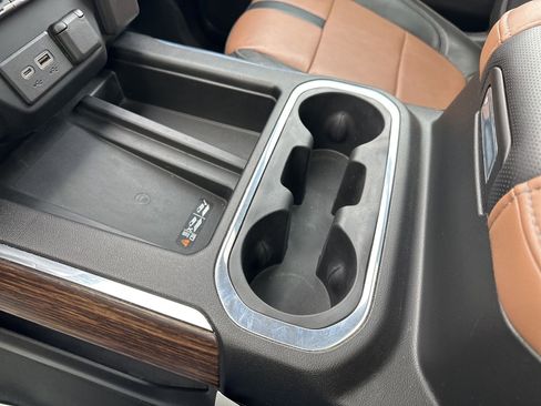 Used 2020 Chevrolet Silverado 3500 High Country w/ Z71 Off-Road Package image 82