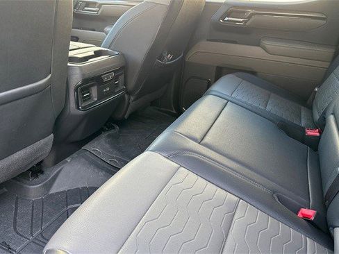 Certified 2024 Chevrolet Silverado 1500 ZR2 w/ Technology Package image 15