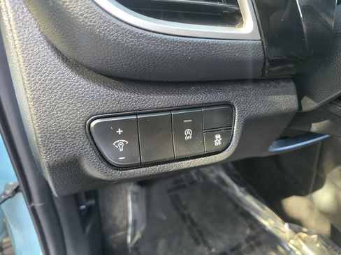 Used 2024 Kia Seltos S AWD/4WD image 18