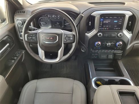 Used 2021 GMC Sierra 1500 SLT image 11