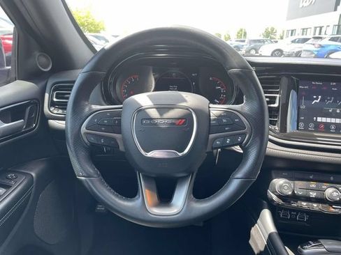 Used 2024 Dodge Durango SXT w/ SXT Blacktop Group RWD image 17