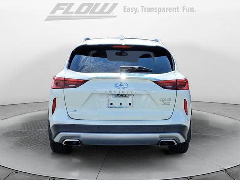 Used 2019 INFINITI QX50 Essential w/ Proactive Package AWD/4WD image 8