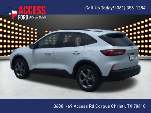 Used 2025 Ford Escape ST-Line FWD image 6