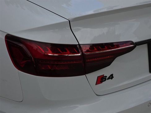 Used 2023 Audi S4 Premium Plus w/ Premium Plus Package image 31