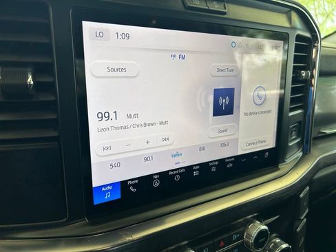 Used 2025 Ford F350 Lariat w/ FX4 Off-Road Package AWD/4WD image 7