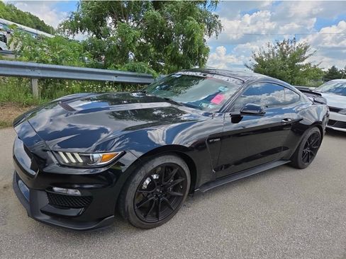 Used 2020 Ford Mustang Shelby GT350 w/ Technology Package RWD image 1