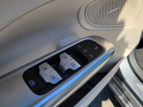 New 2026 Mercedes-Benz C 300 4MATIC Sedan image 15