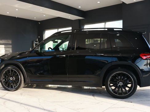 Used 2023 Mercedes-Benz GLB 250 4MATIC image 5