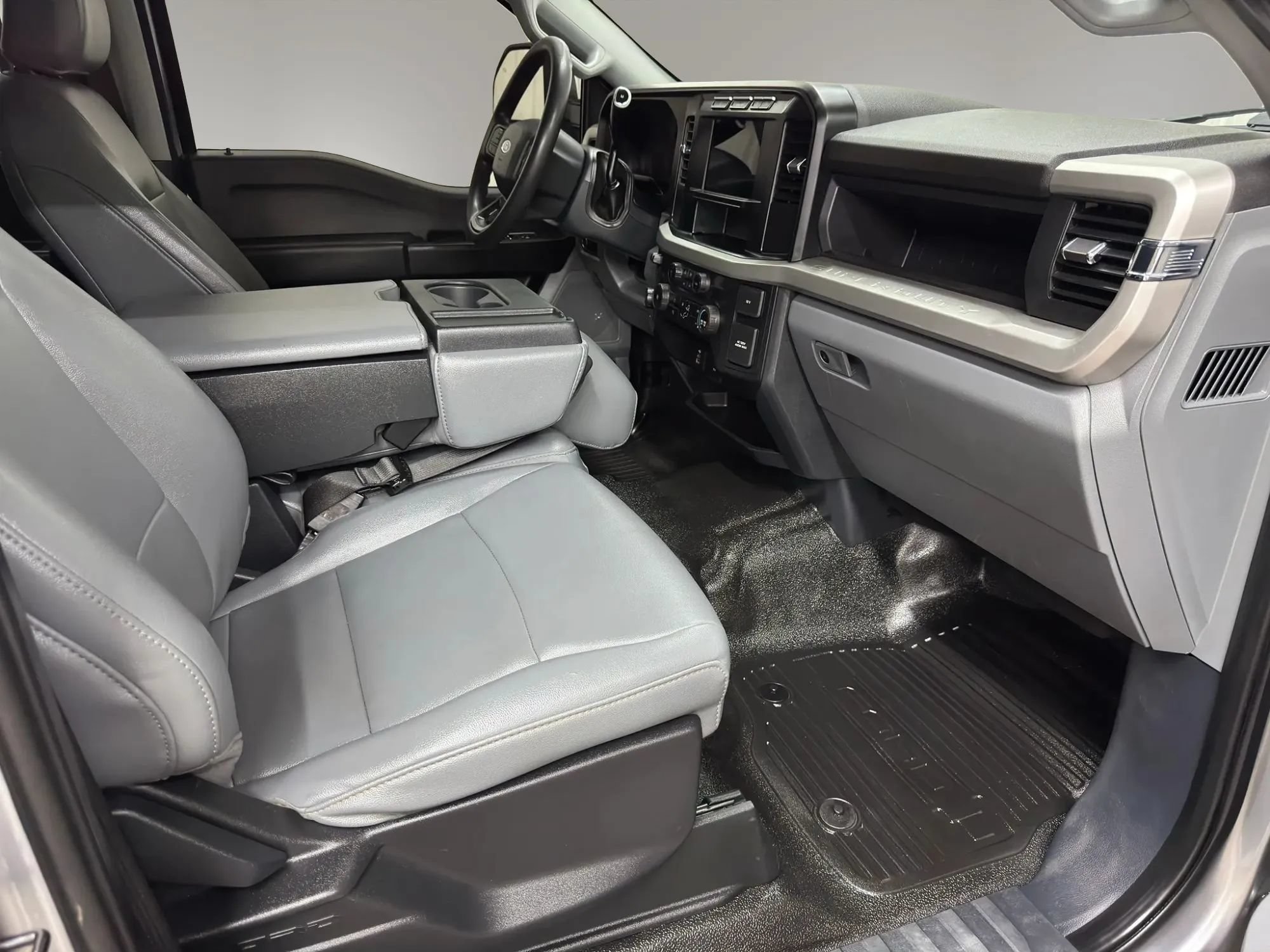 Used 2024 Ford F350 XL w/ FX4 Off-Road Package AWD/4WD image 15