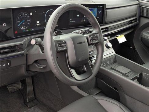 New 2025 Hyundai Santa Fe Calligraphy image 3
