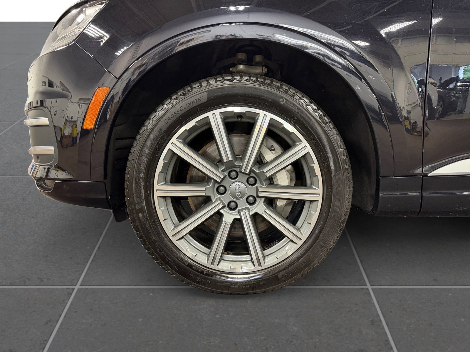 Used 2019 Audi Q7 2.0T Premium Plus w/ Premium Plus Package AWD/4WD image 13