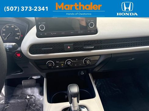 Used 2024 Honda HR-V LX image 25