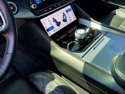 Used 2023 Jeep Grand Wagoneer L Series III image 17