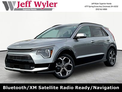 Used 2023 Kia Niro EX Touring