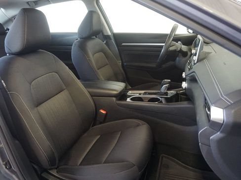 Used 2020 Nissan Altima 2.5 SV AWD/4WD image 23