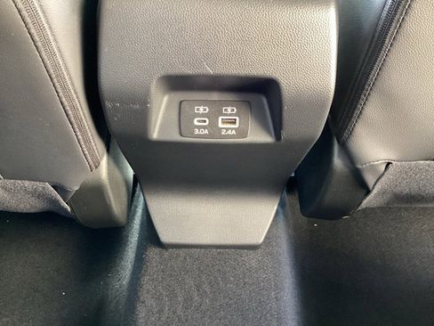 Used 2024 Subaru Crosstrek 2.0i Premium image 15