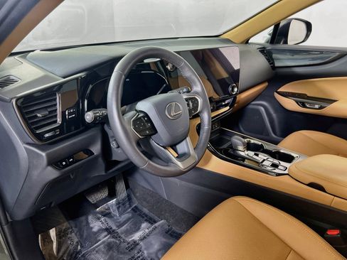 Used 2024 Lexus NX 350 AWD w/ Vision Package image 9