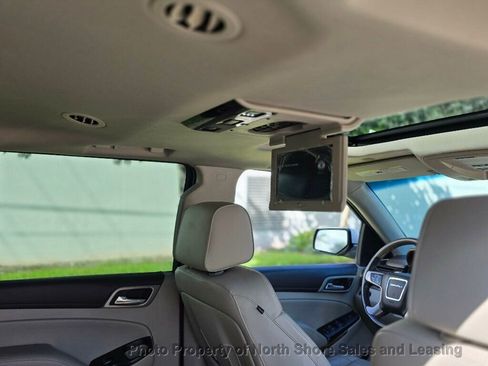 Used 2015 GMC Yukon XL Denali w/ Open Road Package image 31