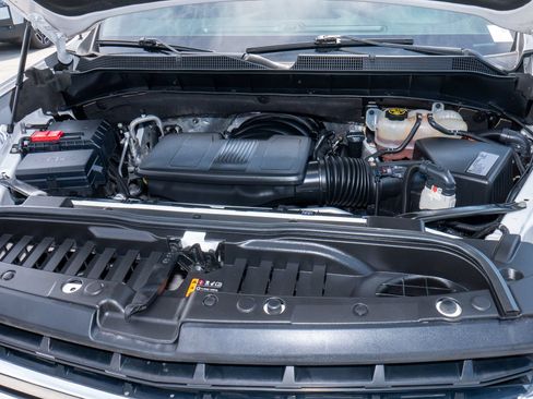 Used 2021 Chevrolet Silverado 1500 LT RWD image 33