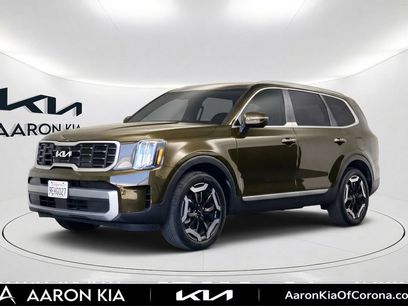 Used 2023 Kia Telluride S w/ S Sunroof Package