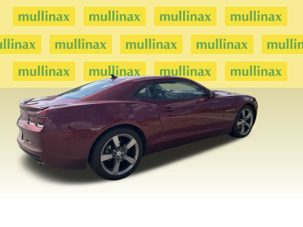 Used 2011 Chevrolet Camaro LT w/ RS Package RWD image 3