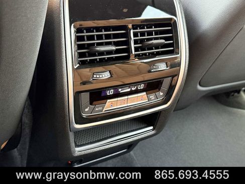 Used 2026 BMW X7 xDrive40i w/ Executive Package image 34