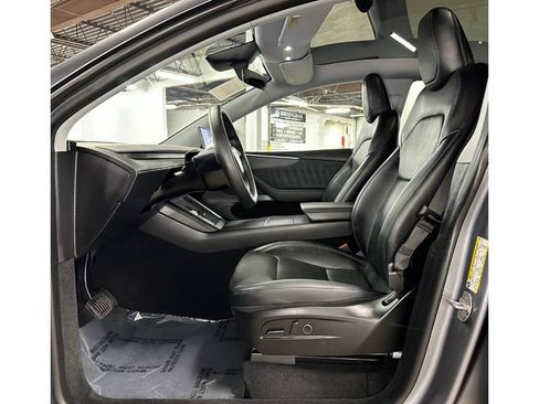 Used 2026 Tesla Model Y Long Range AWD/4WD image 21