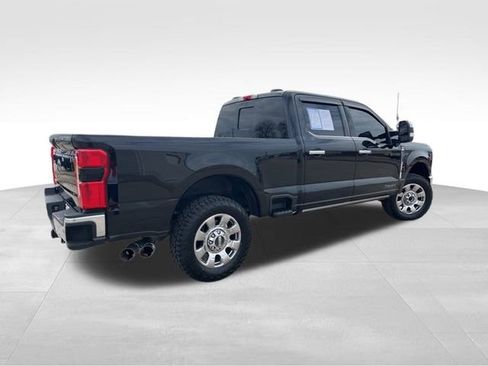 Used 2024 Ford F250 Lariat w/ Lariat Ultimate Package image 7