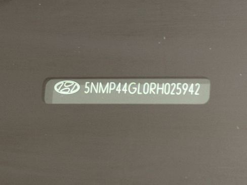 Used 2024 Hyundai Santa Fe Limited FWD image 20