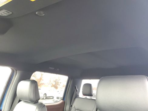 Used 2022 Ford F150 Lariat w/ Equipment Group 502A High image 11