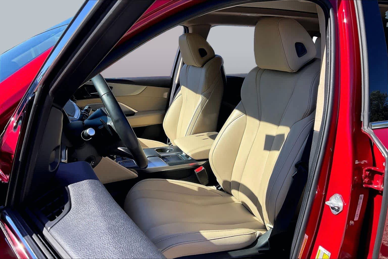 Certified 2024 Acura MDX SH-AWD image 8