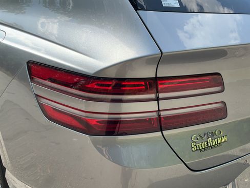 Used 2025 Genesis GV80 2.5T Standard AWD/4WD image 29