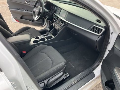 Used 2019 Kia Optima LX image 15