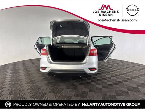 Used 2019 Nissan Sentra S w/ Appearance Package image 15