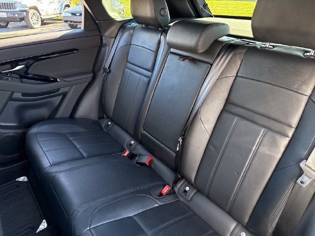 Used 2024 Land Rover Range Rover Evoque S AWD/4WD image 21