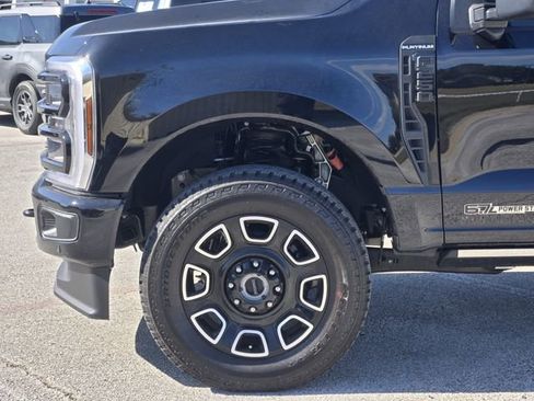 Used 2026 Ford F250 Platinum image 9