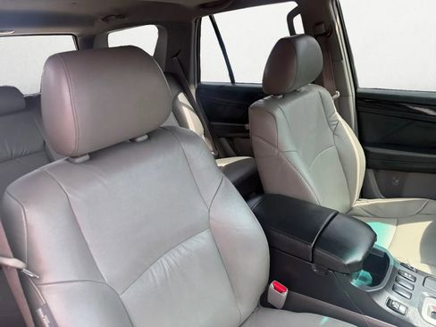 Used 2008 Toyota 4Runner Limited image 25