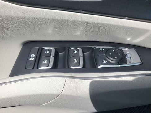 Used 2026 Kia Sorento S FWD image 31