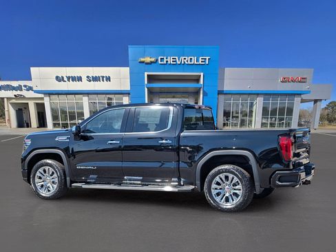 New 2026 GMC Sierra 1500 Denali image 13