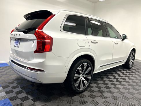 Used 2022 Volvo XC90 T6 Inscription w/ Advanced Package image 13