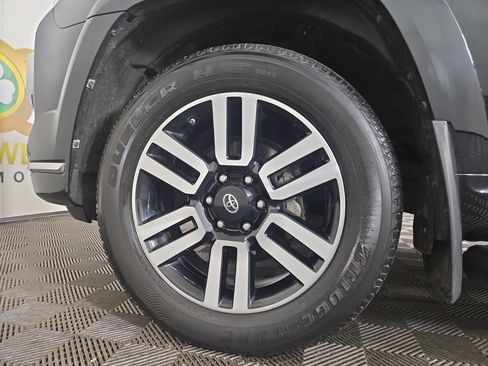 Used 2020 Toyota 4Runner Limited image 33