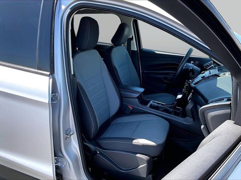 Used 2018 Ford Escape S FWD image 7