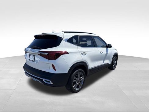 Certified 2023 Kia Seltos S AWD/4WD image 7