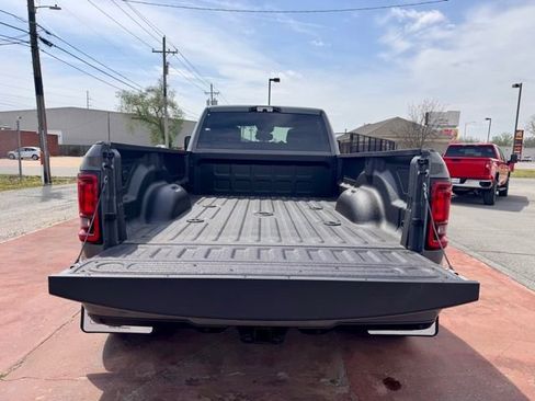 New 2026 RAM 3500 Big Horn AWD/4WD image 7