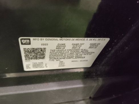 Used 2023 Chevrolet Equinox LS FWD image 33