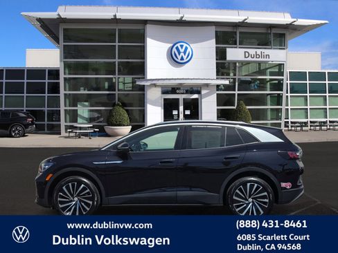 Used 2023 Volkswagen ID.4 Pro S Plus AWD/4WD image 7