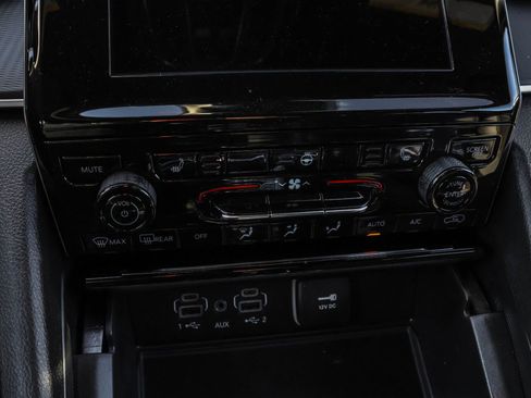 New 2025 Jeep Grand Cherokee Laredo X image 20