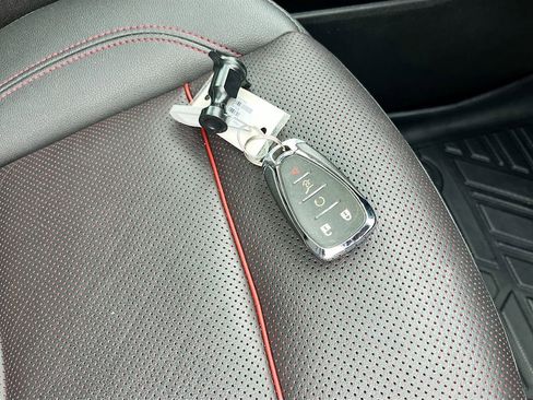 Used 2022 Chevrolet Blazer RS w/ Enhanced Convenience Package image 35