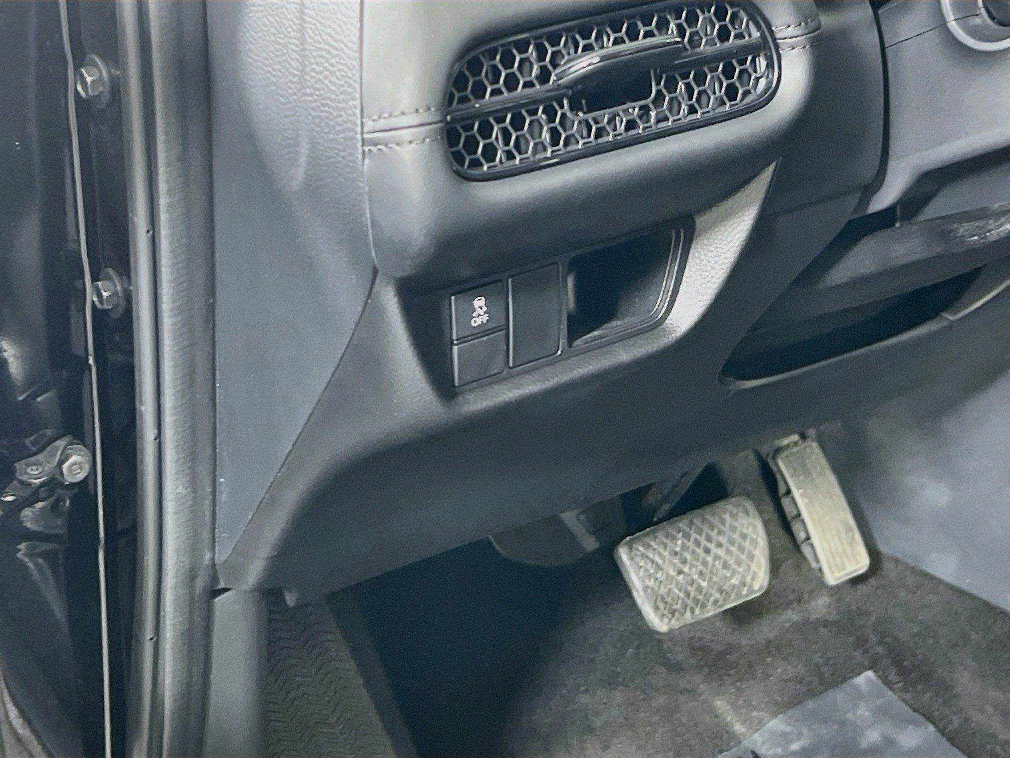 Used 2023 Honda HR-V LX image 10