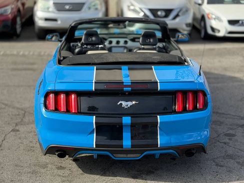 Used 2017 Ford Mustang Premium image 13